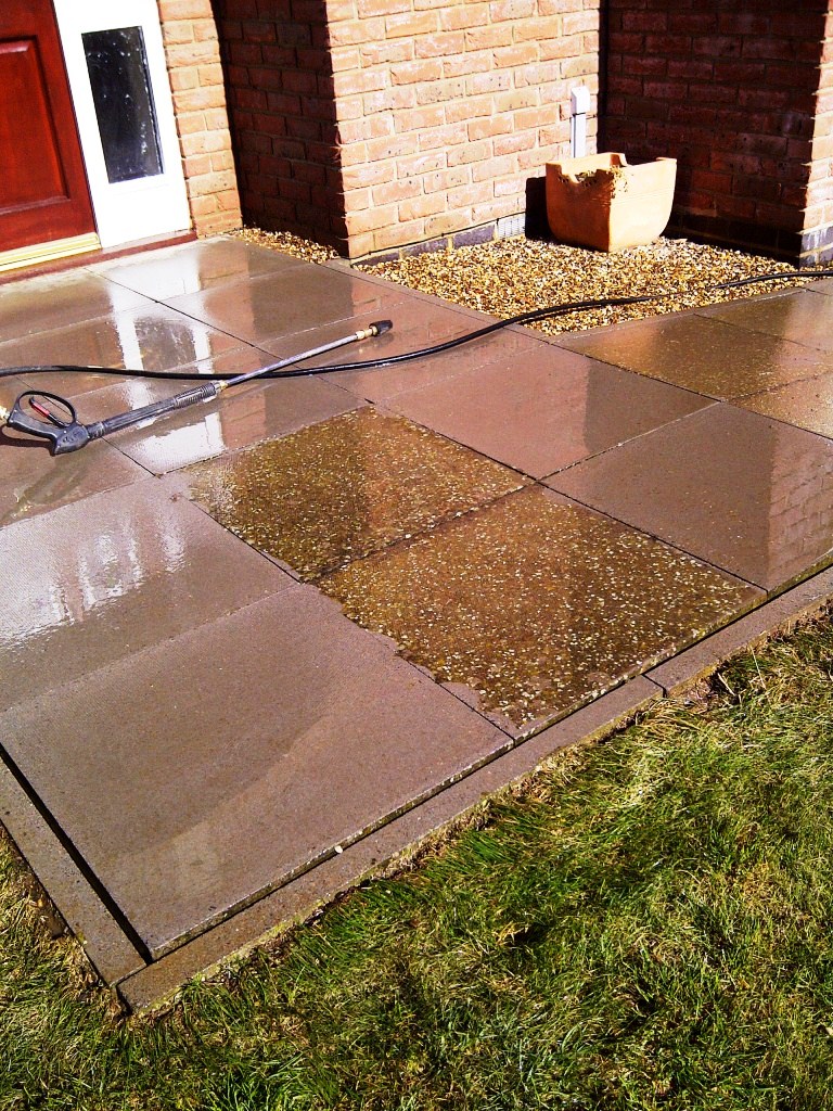 Cleaning Paving Slabs in Great Oakley